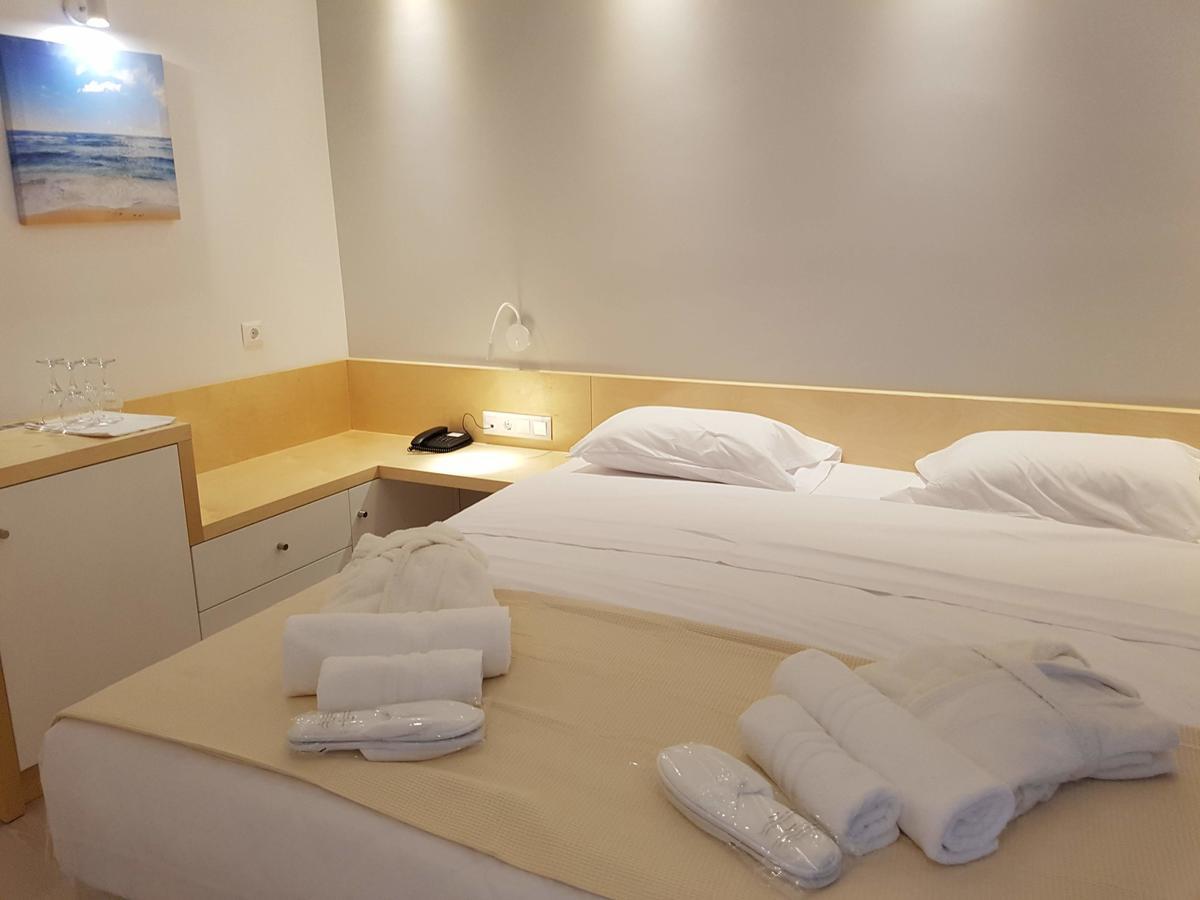 8Kto Hotel Skiathos Exterior photo