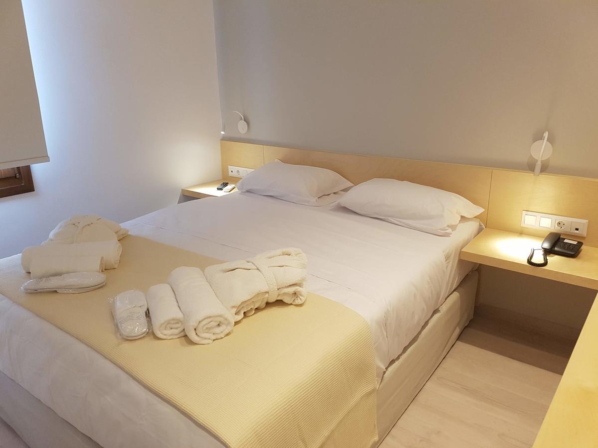 8Kto Hotel Skiathos Exterior photo